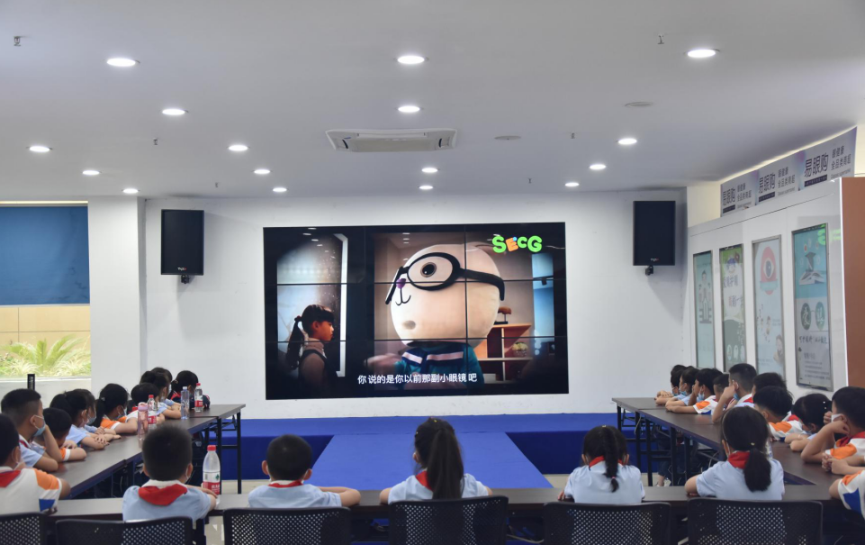欢迎潘桥二小师生来到浙江省中小学质量教育社会实践基地！
